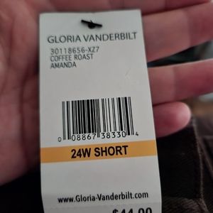24W short gloria Vanderbilt
